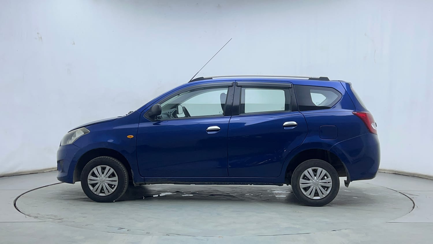 Used 2019 Datsun Go Plus T Petrol Manual exterior LEFT SIDE VIEW