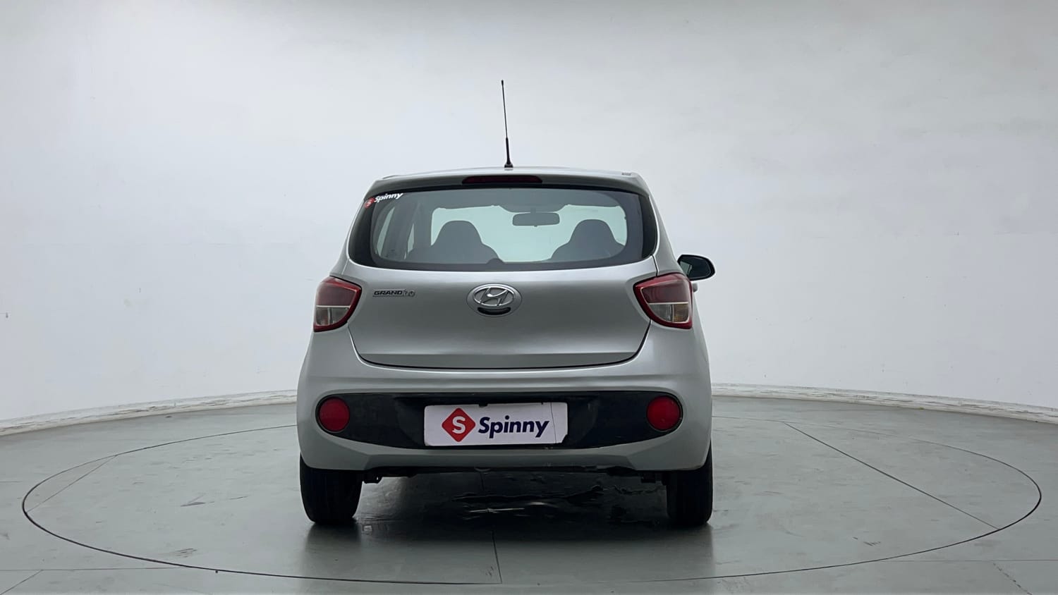 Used 2018 Hyundai Grand i10 Magna 1.2 Kappa VTVT Petrol Manual exterior BACK VIEW