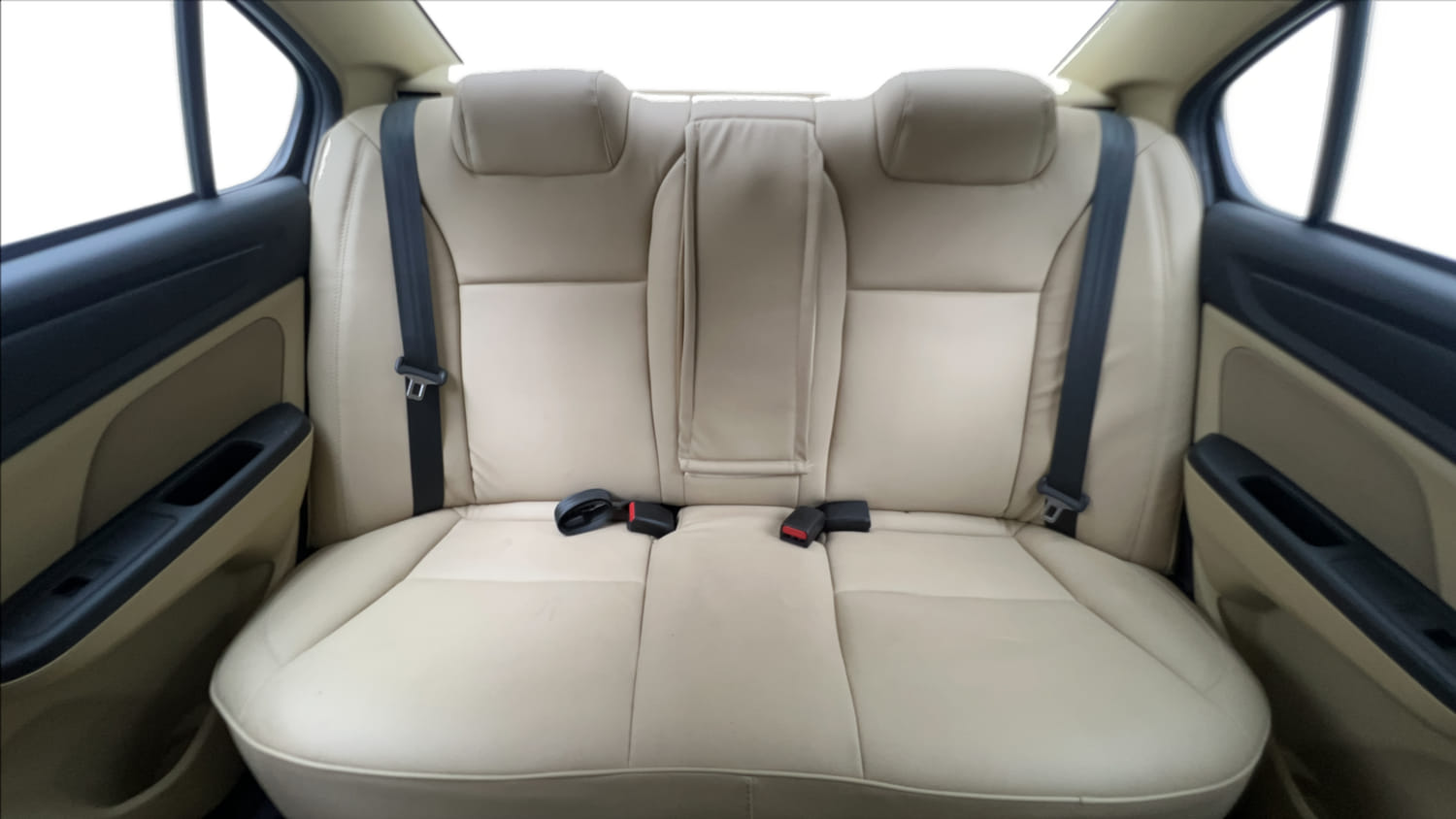Used 2022 Honda Amaze S MT 1.2 Petrol Petrol Manual interior REAR SEAT CONDITION VIEW