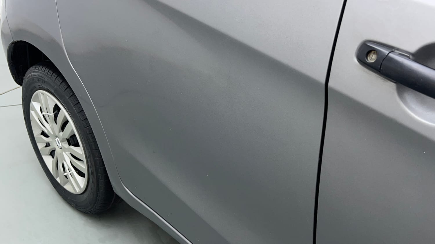 Used 2015 Maruti Suzuki Celerio VXi Petrol Manual dents MINOR DENT