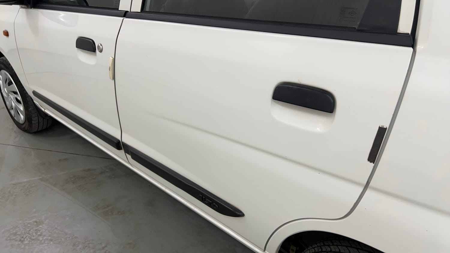 Used 2012 Maruti Suzuki Alto K10 VXi Petrol Manual dents MINOR SCRATCH