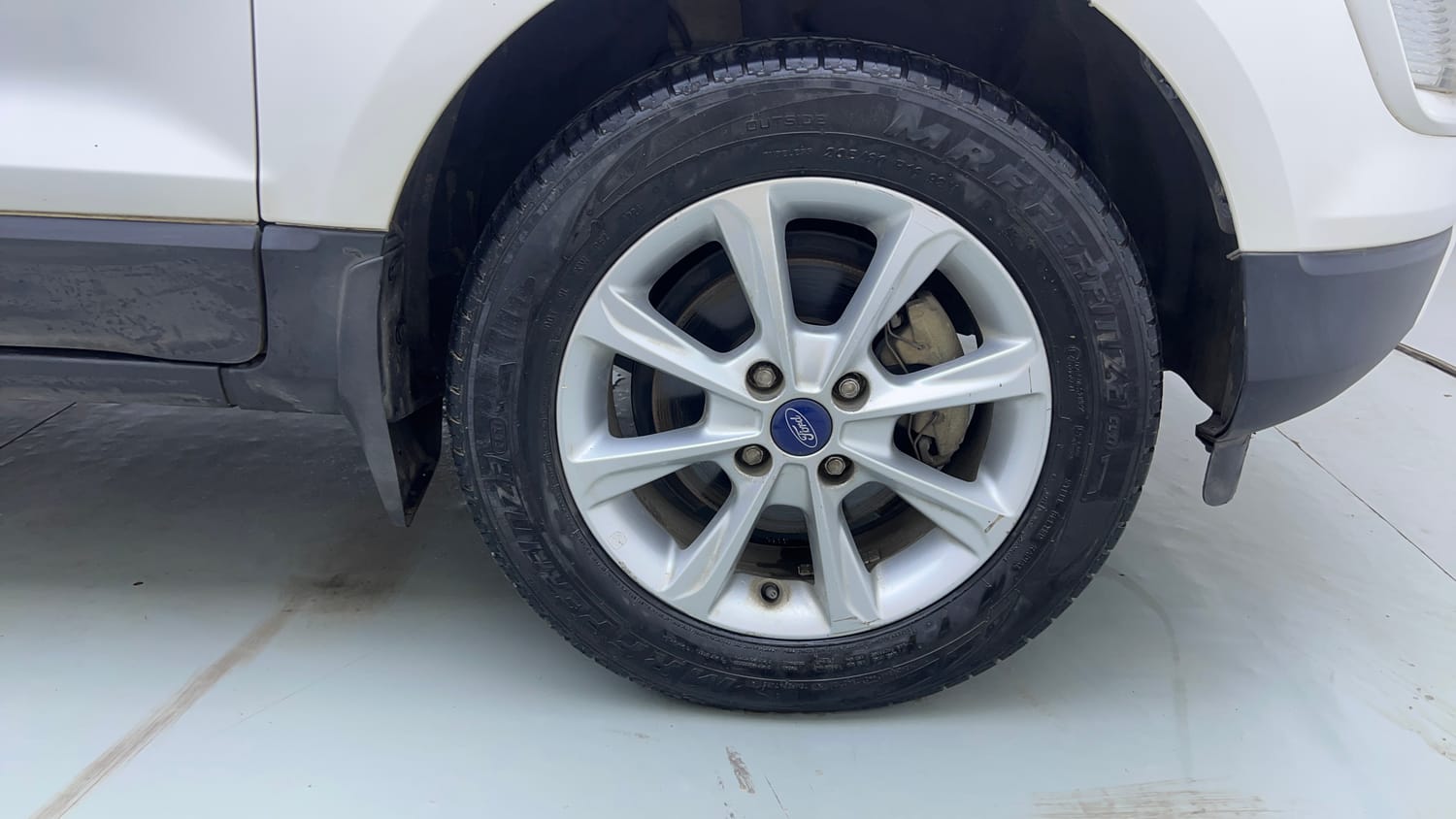 Used 2018 Ford EcoSport Titanium 1.5L TDCi Diesel Manual tyres RIGHT FRONT TYRE RIM VIEW