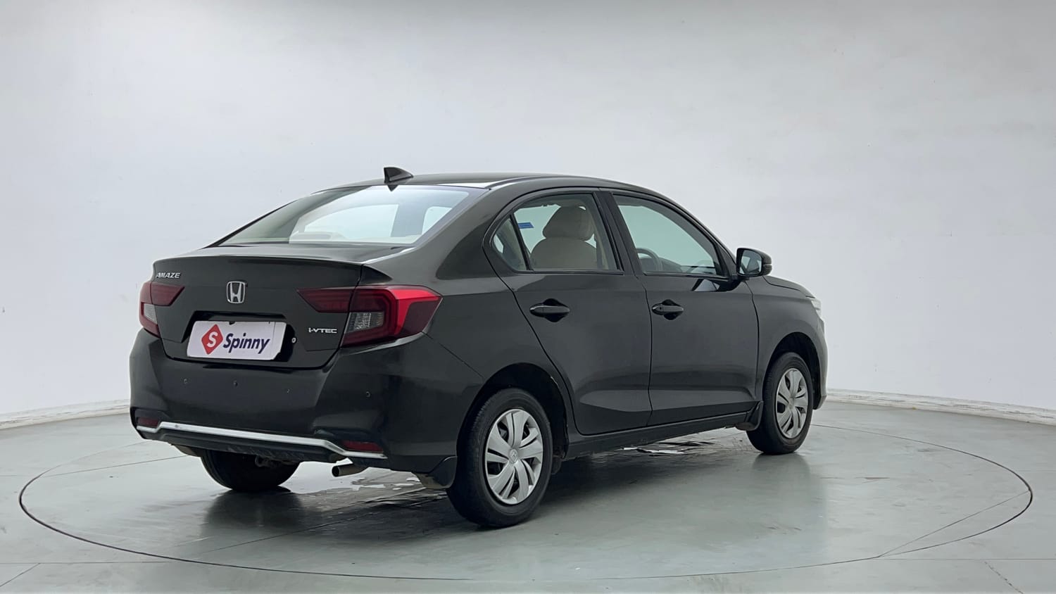 Used 2022 Honda Amaze S MT 1.2 Petrol Petrol Manual exterior RIGHT REAR CORNER VIEW