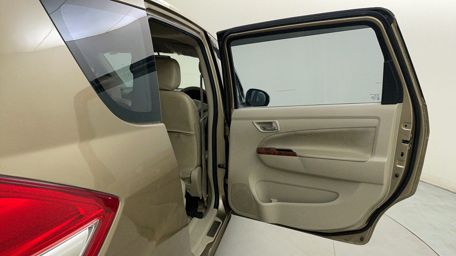 Used 2017 Maruti Suzuki Ertiga ZDI + SHVS Diesel Manual interior RIGHT REAR DOOR OPEN VIEW