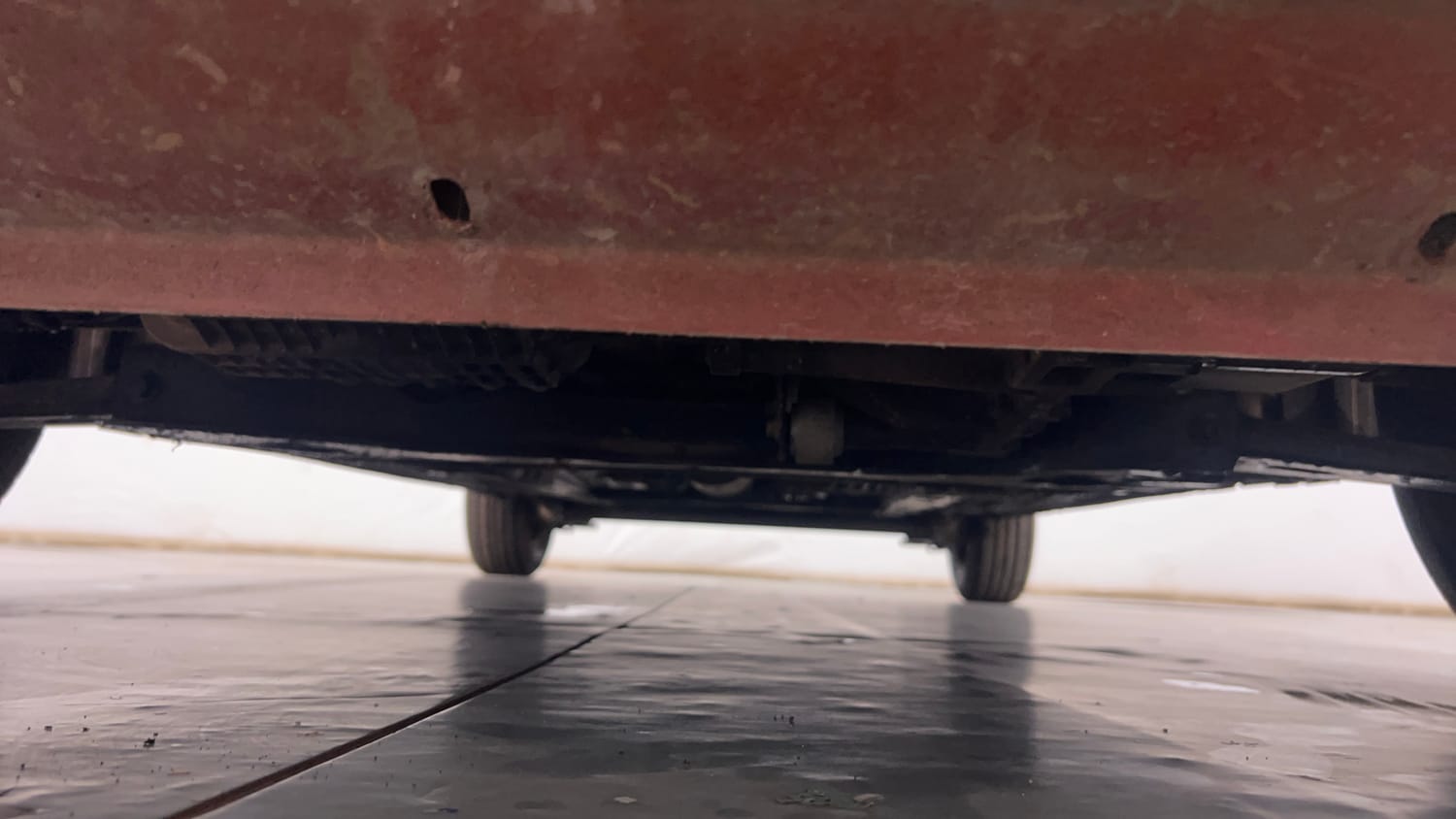 Used 2015 Ford Figo Duratec Petrol ZXI 1.2 Petrol Manual extra FRONT LEFT UNDERBODY VIEW