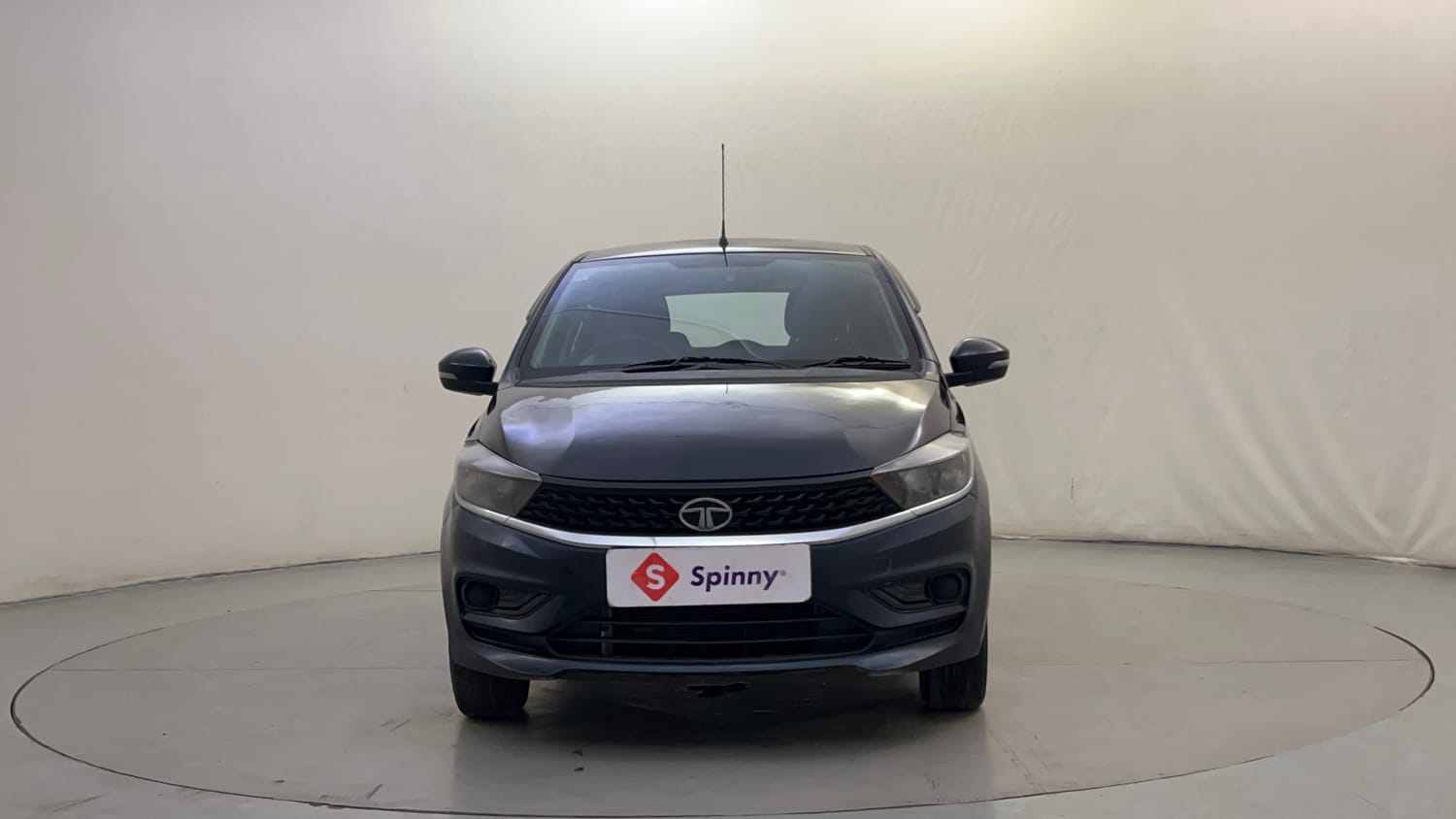 Used 2021 Tata Tiago XT Petrol Manual exterior FRONT VIEW