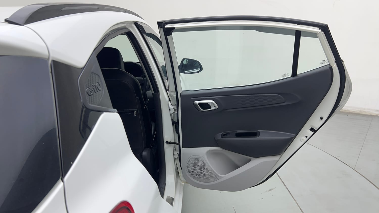 Used 2022 Hyundai Grand i10 Nios Sportz 1.2 Kappa VTVT CNG Cng Manual interior RIGHT REAR DOOR OPEN VIEW