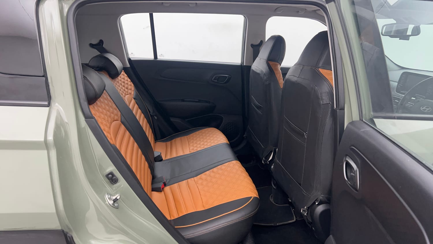Used 2023 Hyundai Exter SX (O) Connect 1.2 MT Dual Tone Petrol Manual interior RIGHT SIDE REAR DOOR CABIN VIEW