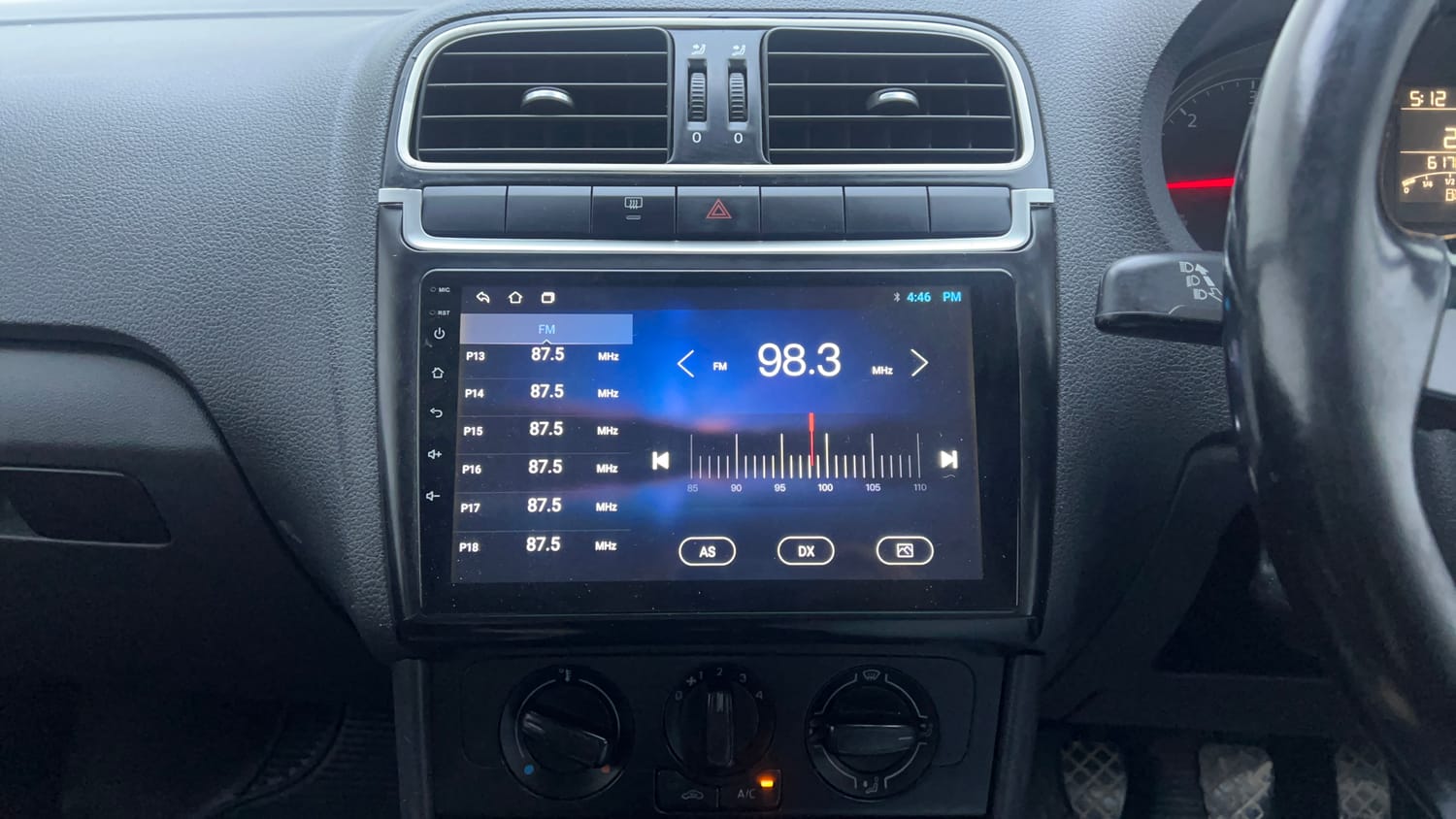 Used 2017 Volkswagen Polo Comfortline 1.5L (D) Diesel Manual interior MUSIC SYSTEM & AC CONTROL VIEW