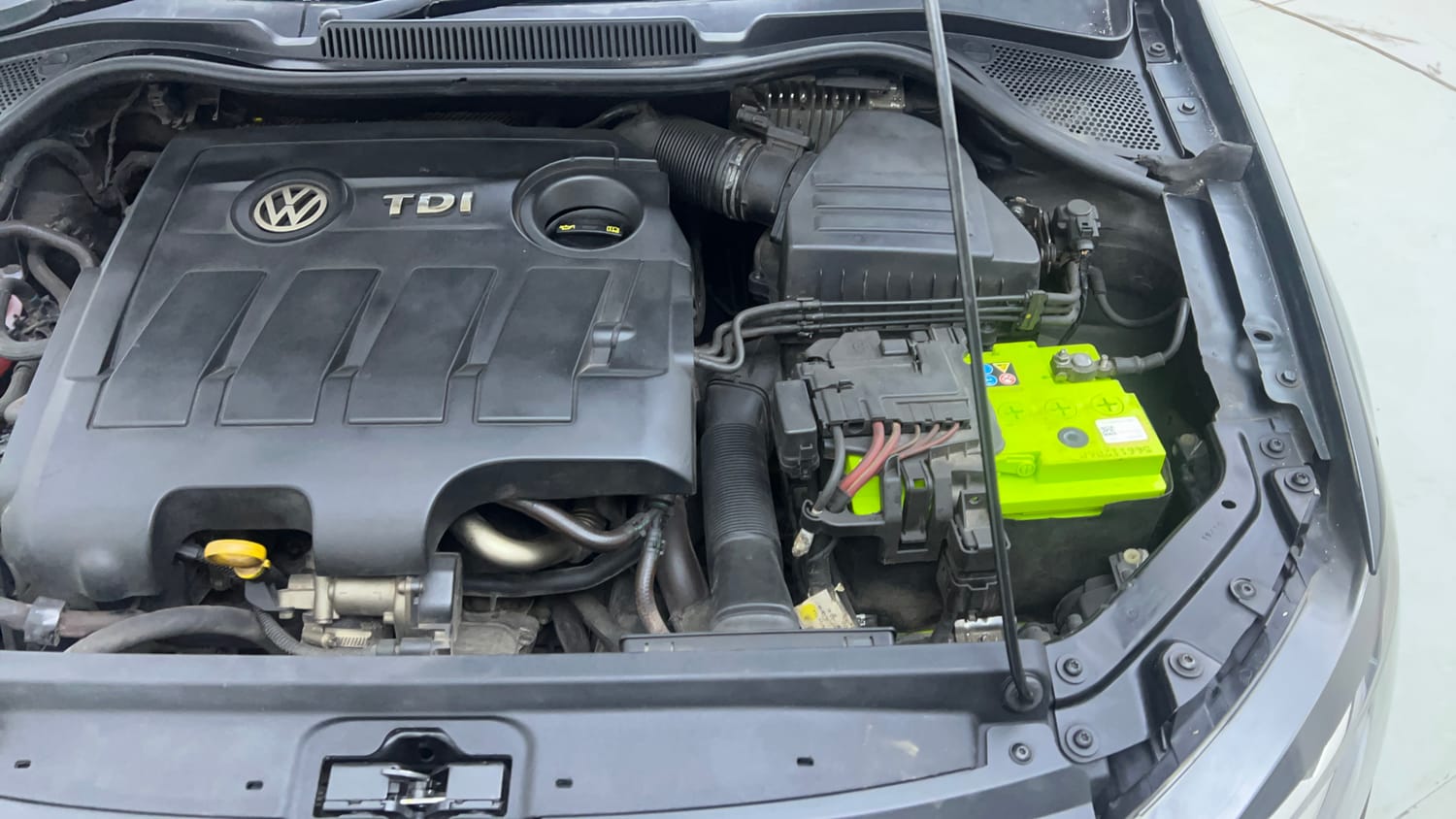 Used 2017 Volkswagen Polo Comfortline 1.5L (D) Diesel Manual engine ENGINE LEFT SIDE VIEW