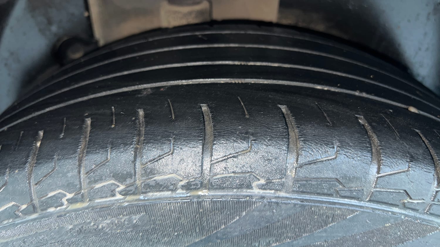 Used 2021 kia Seltos HTX 1.5 IVT Petrol Automatic tyres RIGHT REAR TYRE TREAD VIEW