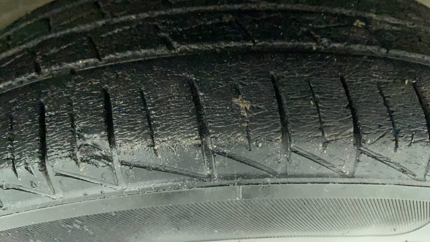 Used 2020 Maruti Suzuki Alto 800 LXi Petrol Manual tyres LEFT FRONT TYRE TREAD VIEW