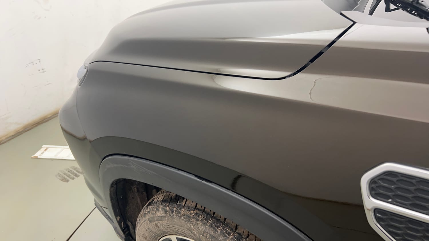 Used 2024 Toyota Urban Cruiser Hyryder V Hybrid Hybrid Automatic dents MINOR DENT