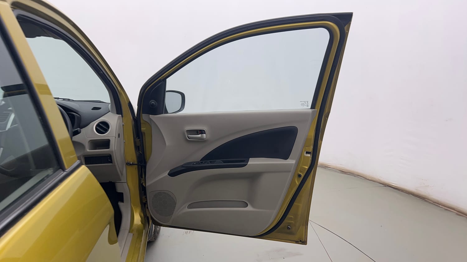 Used 2014 Maruti Suzuki Celerio VXi Petrol Manual interior RIGHT FRONT DOOR OPEN VIEW