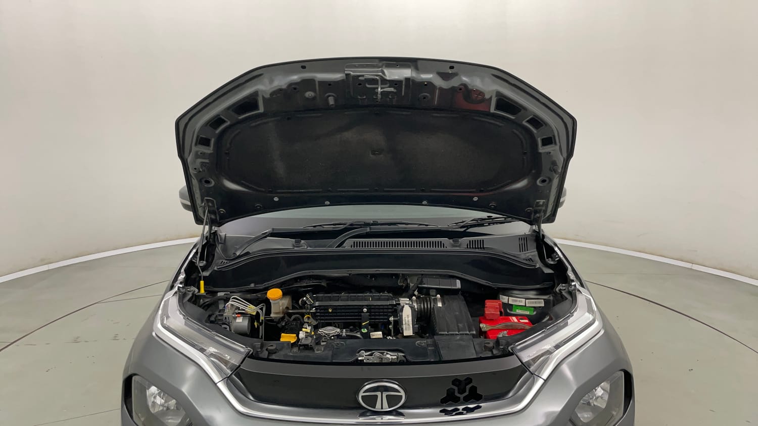 Used 2024 Tata Punch Accomplished MT Petrol Manual engine ENGINE & BONNET OPEN FRONT VIEW