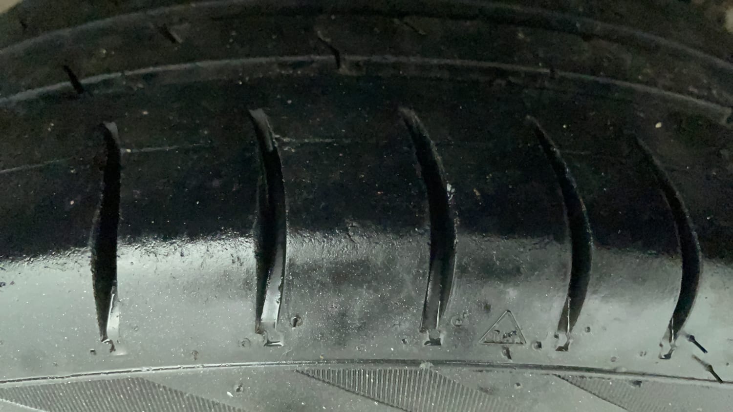 Used 2016 Hyundai Xcent S 1.2 Petrol Manual tyres LEFT REAR TYRE TREAD VIEW