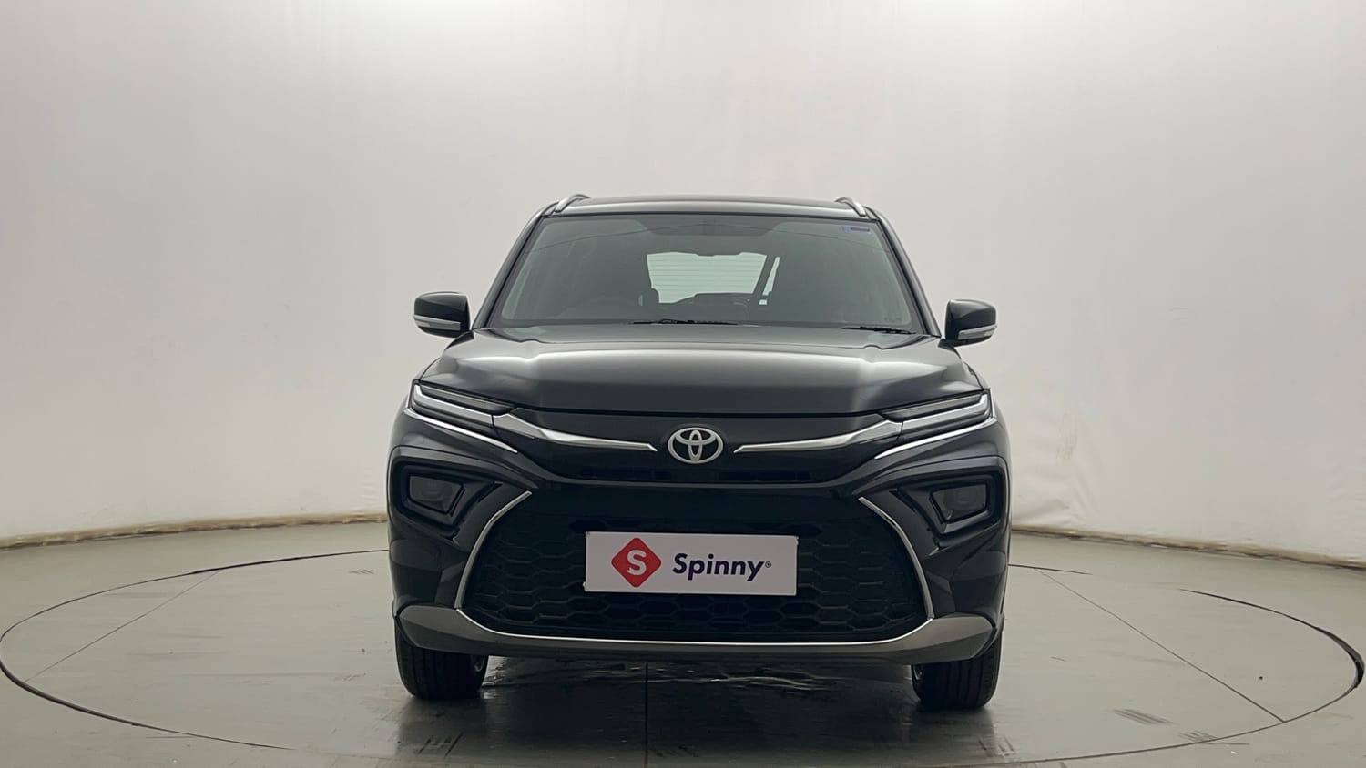 Used 2024 Toyota Urban Cruiser Hyryder G NeoDrive Petrol Manual exterior FRONT VIEW