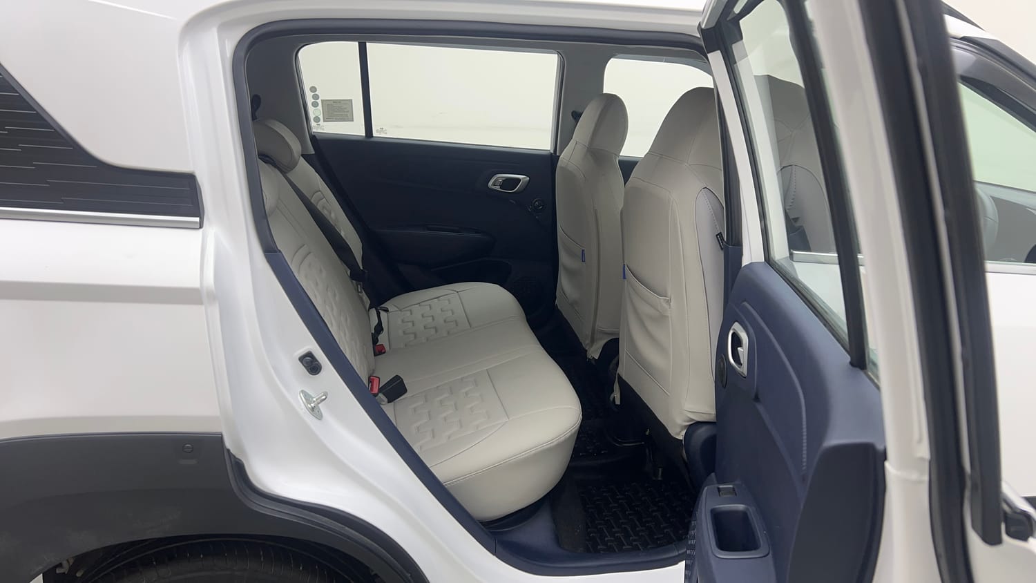Used 2026 Hyundai Exter 1.2 Kappa Dual CNG MT HX 8 Cng Manual interior RIGHT SIDE REAR DOOR CABIN VIEW