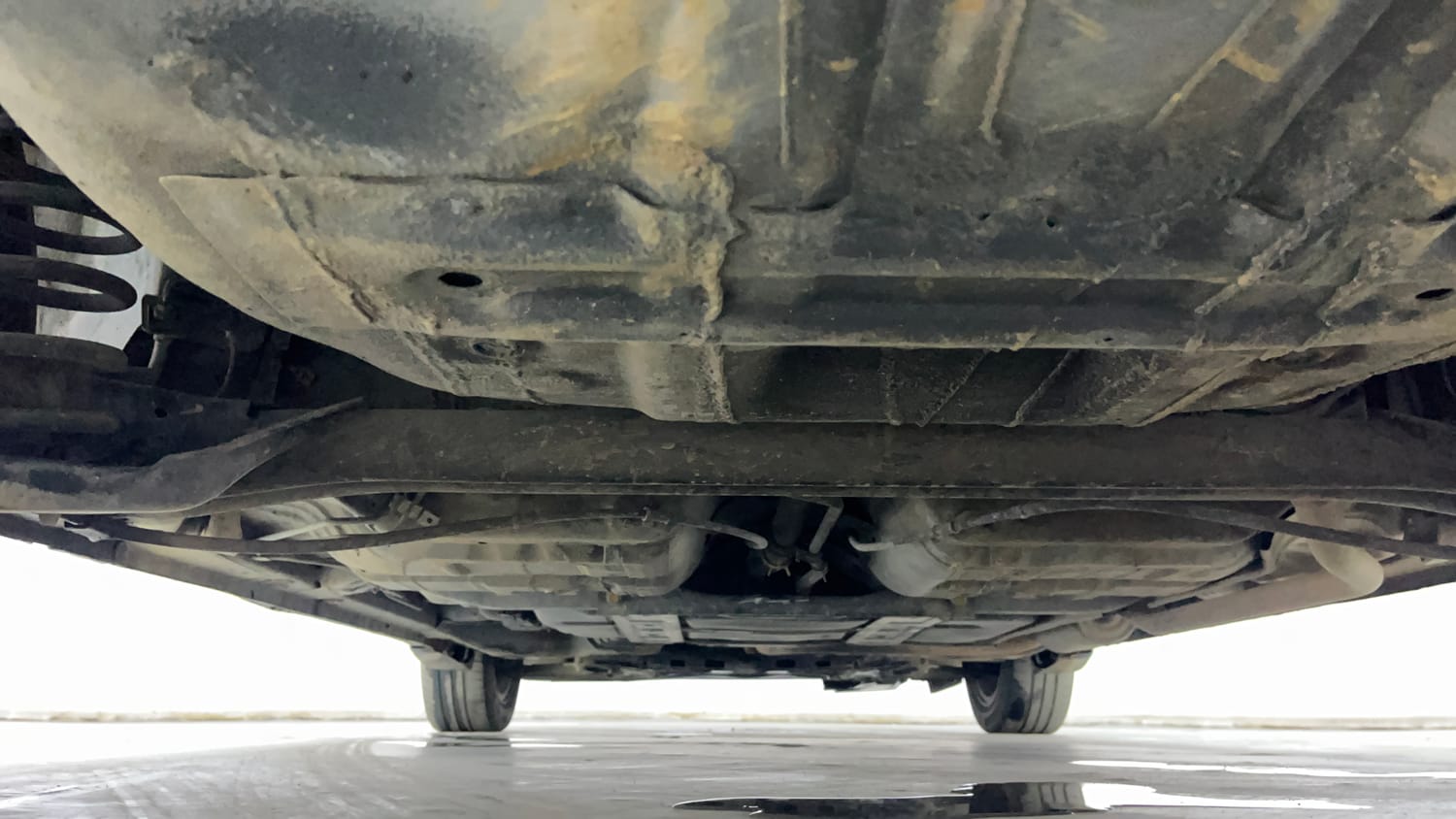 Used 2022 Honda Jazz ZX CVT Petrol Automatic extra REAR UNDERBODY VIEW (TAKEN FROM REAR)