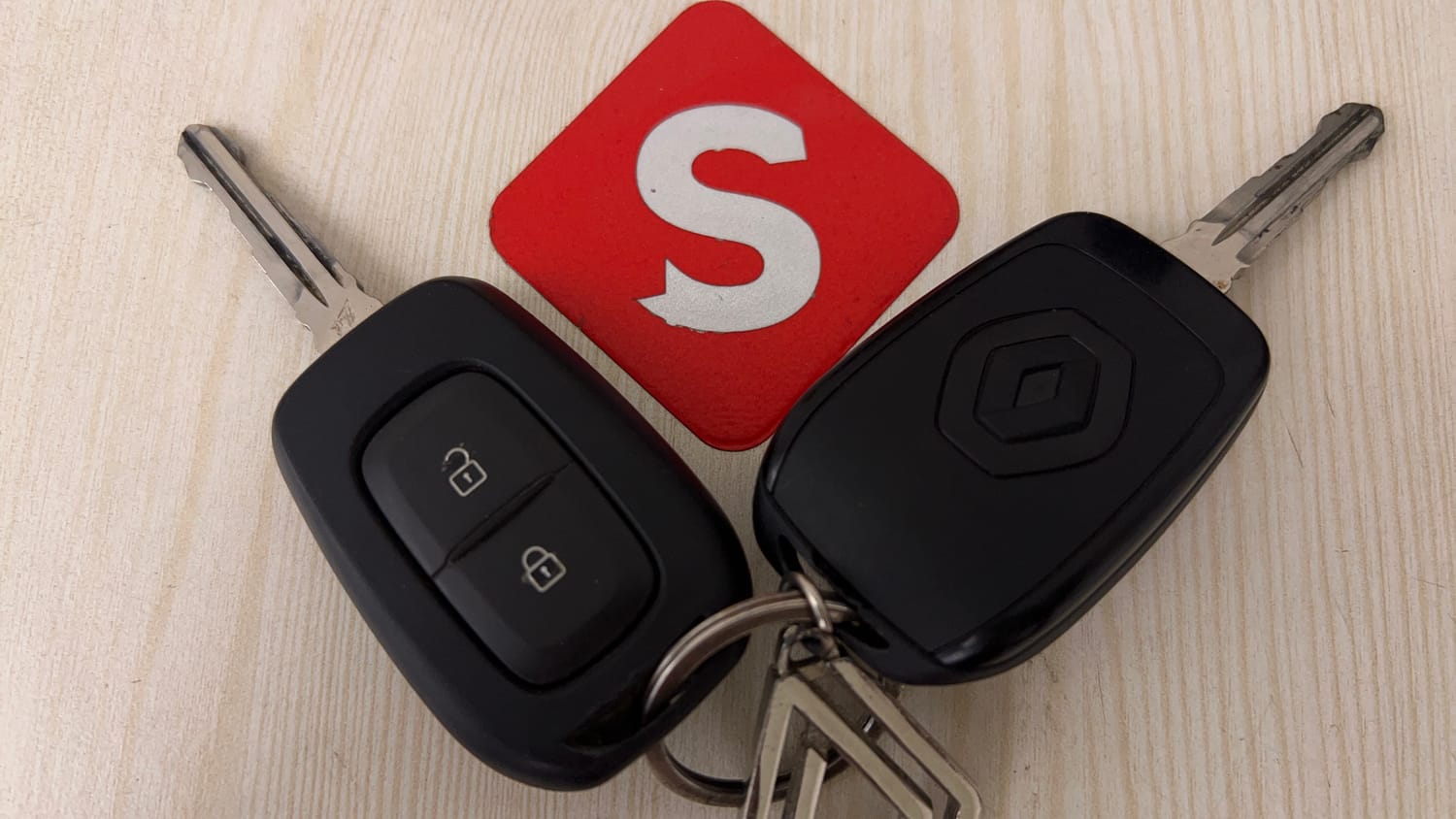 Used 2024 Renault Kiger RXL Petrol Manual extra CAR KEY VIEW