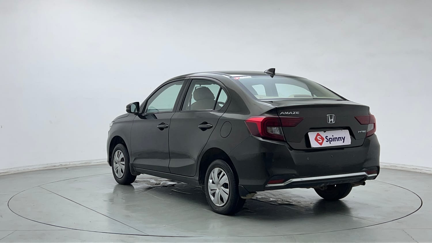 Used 2022 Honda Amaze S MT 1.2 Petrol Petrol Manual exterior LEFT REAR CORNER VIEW
