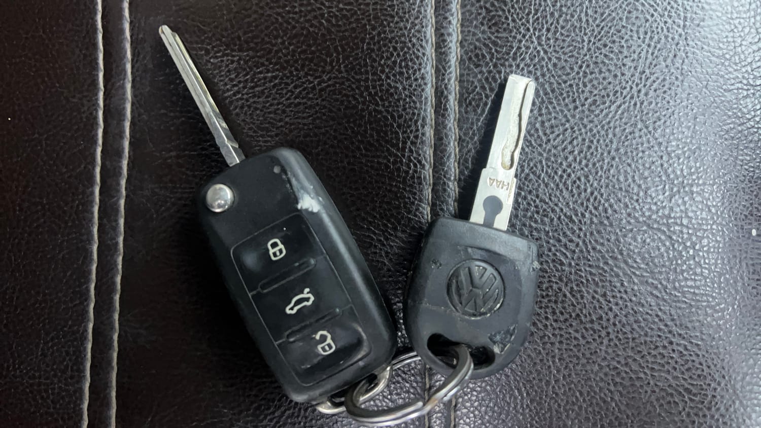 Used 2017 Volkswagen Polo Comfortline 1.5L (D) Diesel Manual extra CAR KEY VIEW
