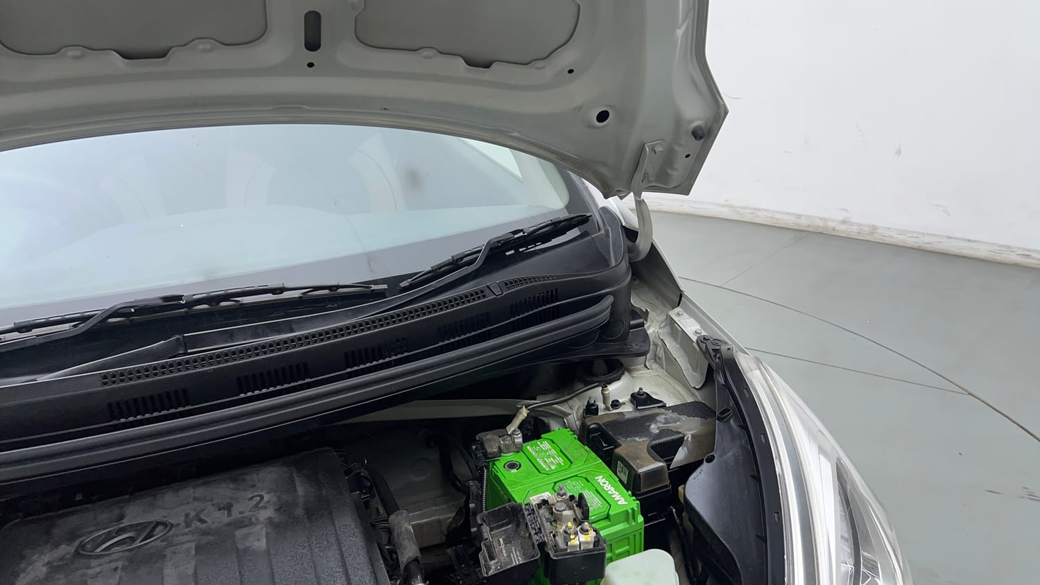 Used 2017 Hyundai Grand i10 Magna 1.2 Kappa VTVT Petrol Manual engine ENGINE LEFT SIDE HINGE & APRON VIEW