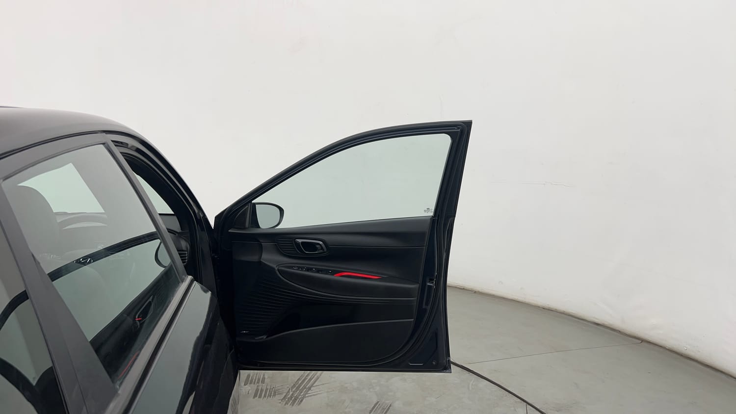 Used 2023 Hyundai i20 N Line N8 1.0 Turbo DCT Petrol Automatic interior RIGHT FRONT DOOR OPEN VIEW