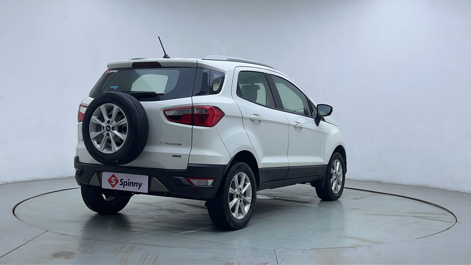 Used 2018 Ford EcoSport Titanium 1.5L TDCi Diesel Manual exterior RIGHT REAR CORNER VIEW