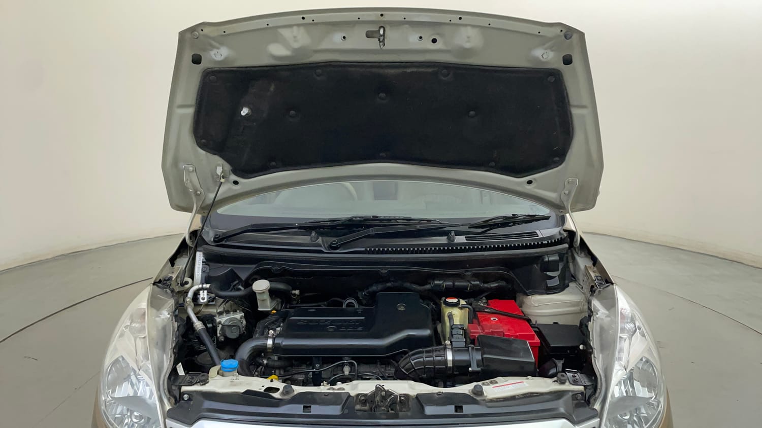 Used 2017 Maruti Suzuki Ertiga ZDI + SHVS Diesel Manual engine ENGINE & BONNET OPEN FRONT VIEW