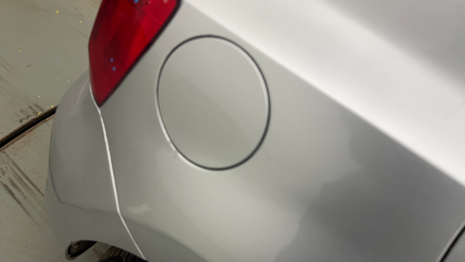Used 2015 Volkswagen Polo Comfortline 1.2L (P) Petrol Manual dents MINOR SCRATCH