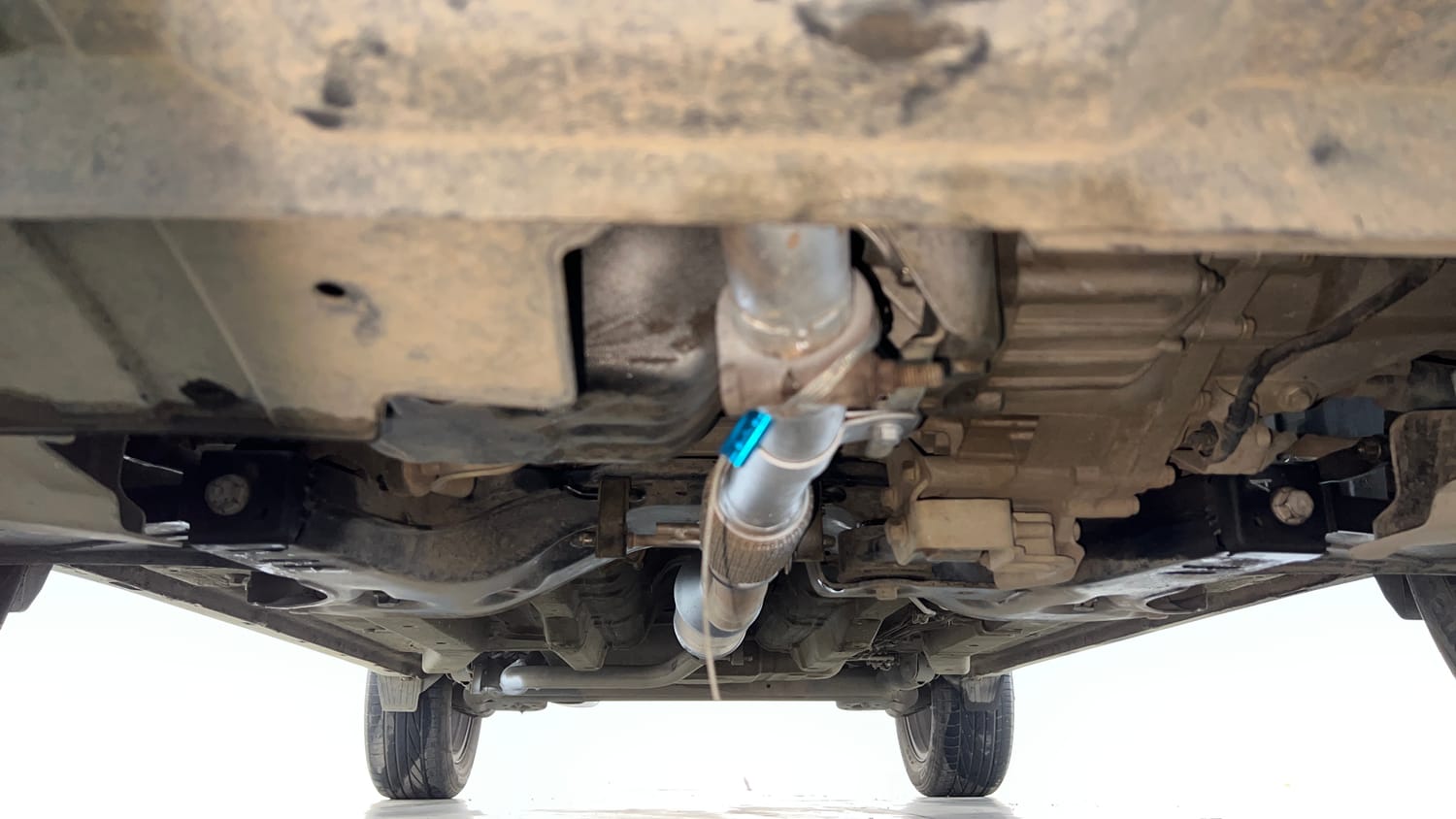 Used 2018 Tata Nexon XZA Plus Petrol Dual Tone Petrol Automatic extra FRONT LEFT UNDERBODY VIEW