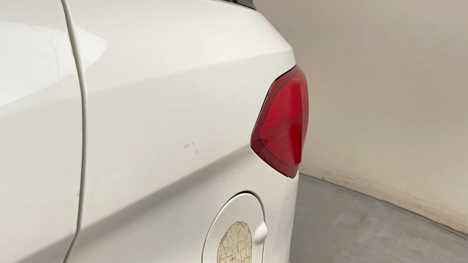 Used 2013 Ford EcoSport Titanium 1.5 Ti-VCT Petrol Manual dents MINOR DENT