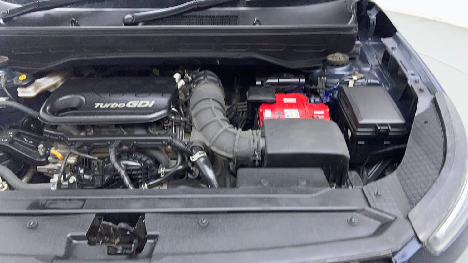 Used 2020 Hyundai Venue SX Plus 1.0 Turbo DCT Petrol Automatic engine ENGINE LEFT SIDE VIEW