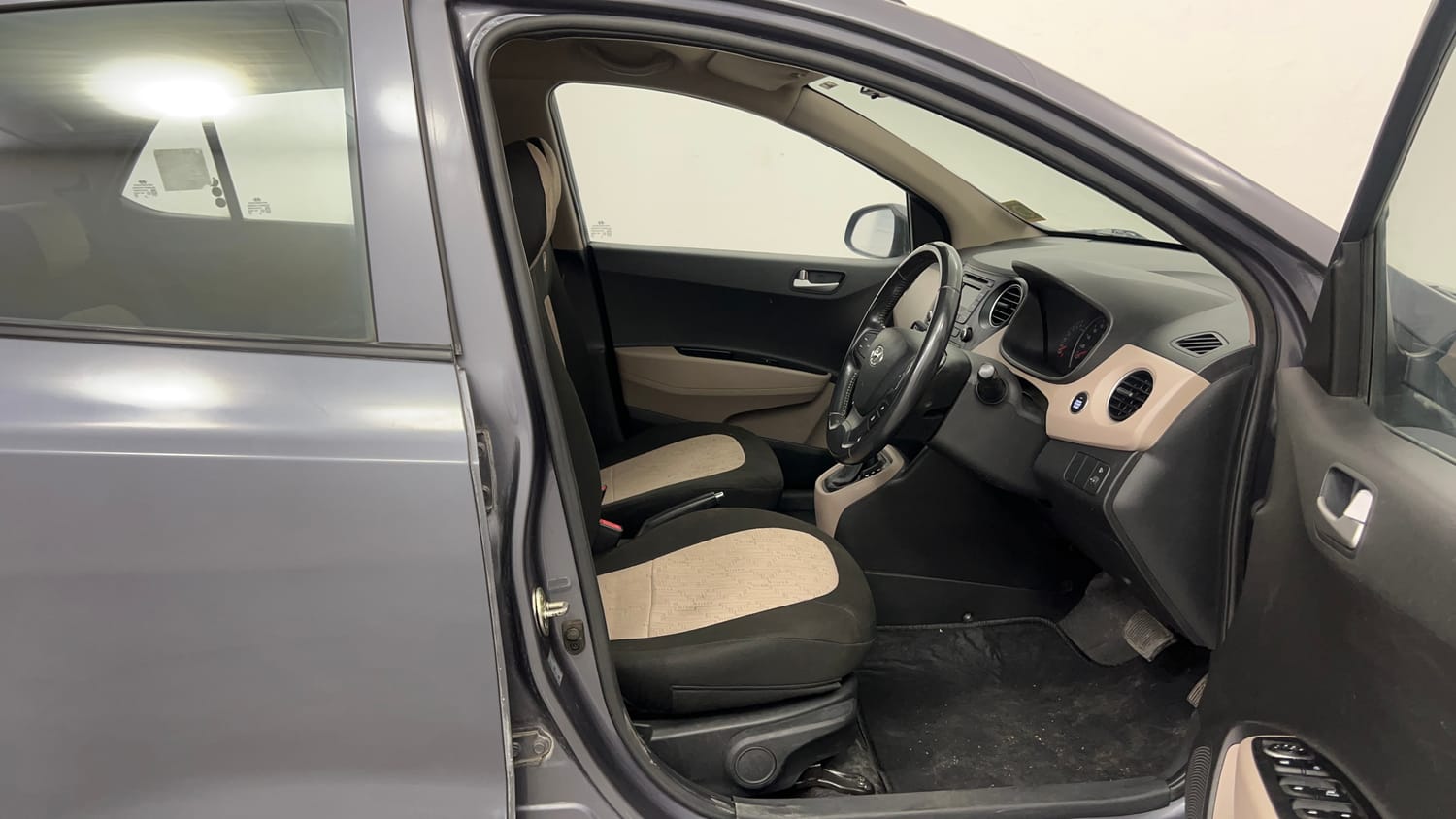 Used 2014 Hyundai Grand i10 Asta AT 1.2 Kappa VTVT Petrol Automatic interior RIGHT SIDE FRONT DOOR CABIN VIEW