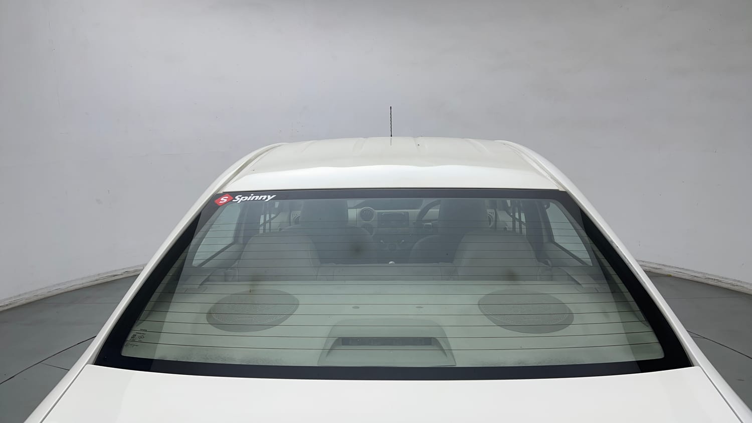 Used 2016 Toyota Etios VX Petrol Manual exterior BACK WINDSHIELD VIEW