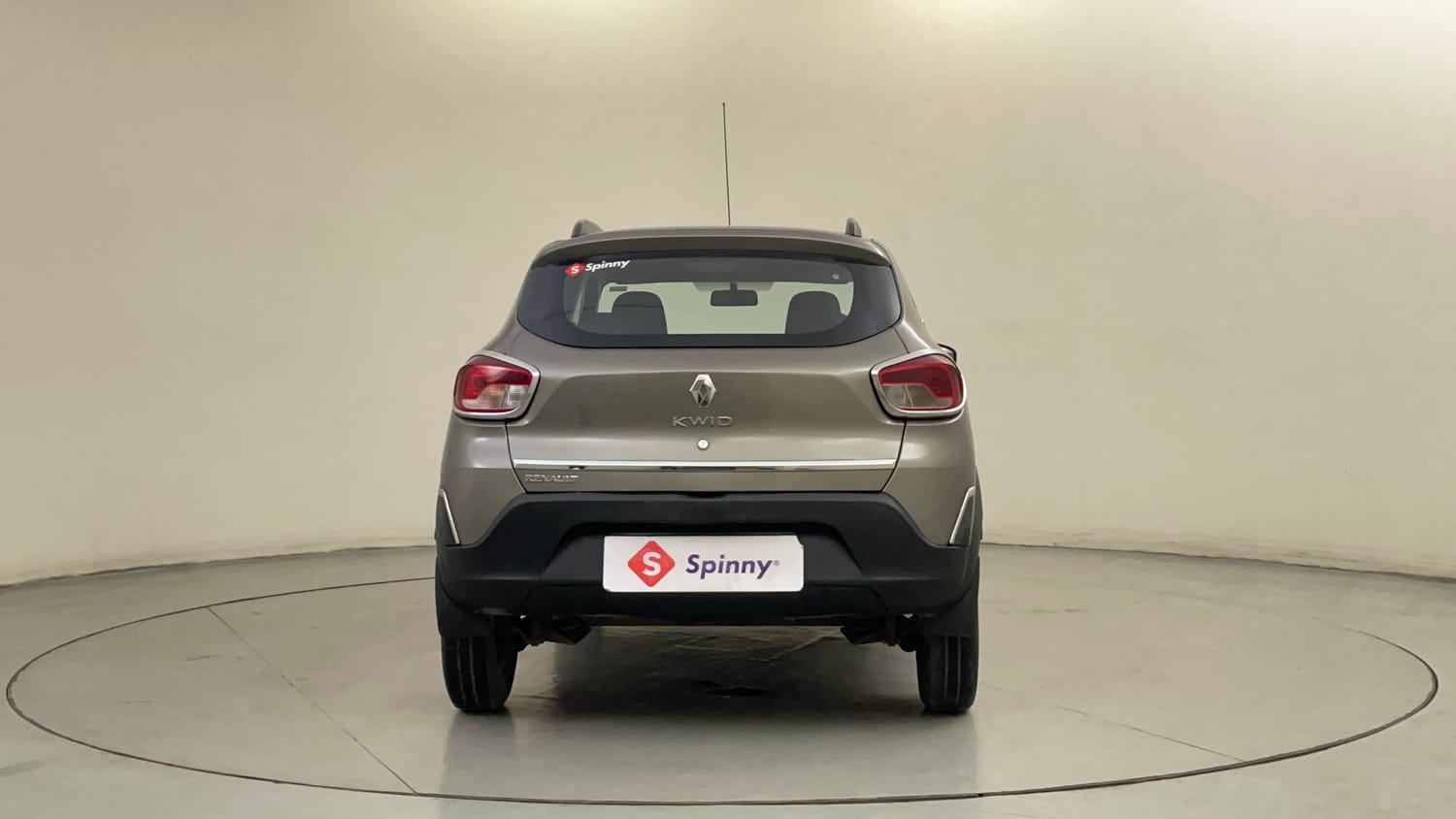 Used 2016 Renault Kwid RXT Petrol Manual exterior BACK VIEW