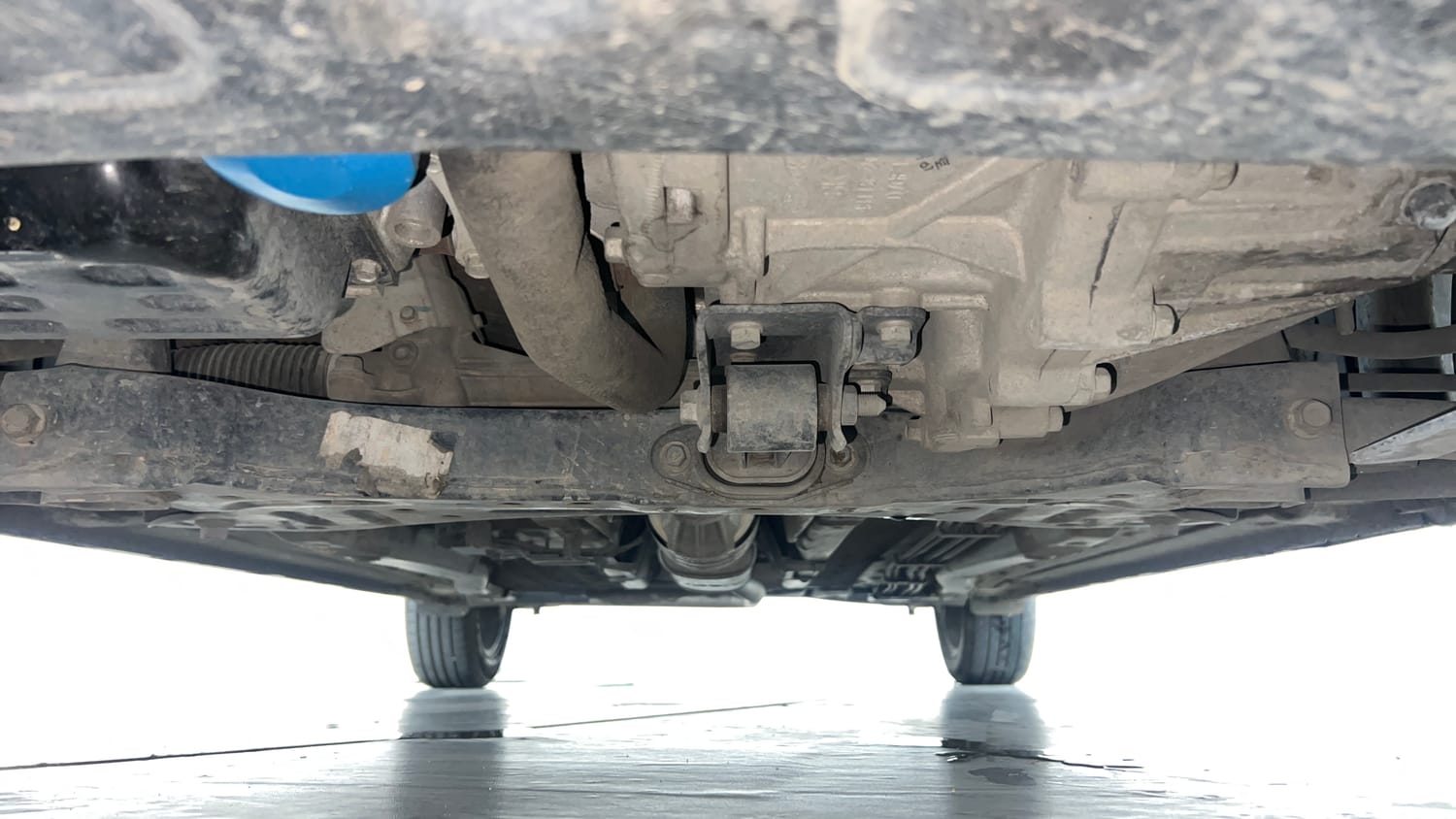 Used 2023 Hyundai i20 N Line N8 1.0 Turbo DCT Petrol Automatic extra FRONT LEFT UNDERBODY VIEW