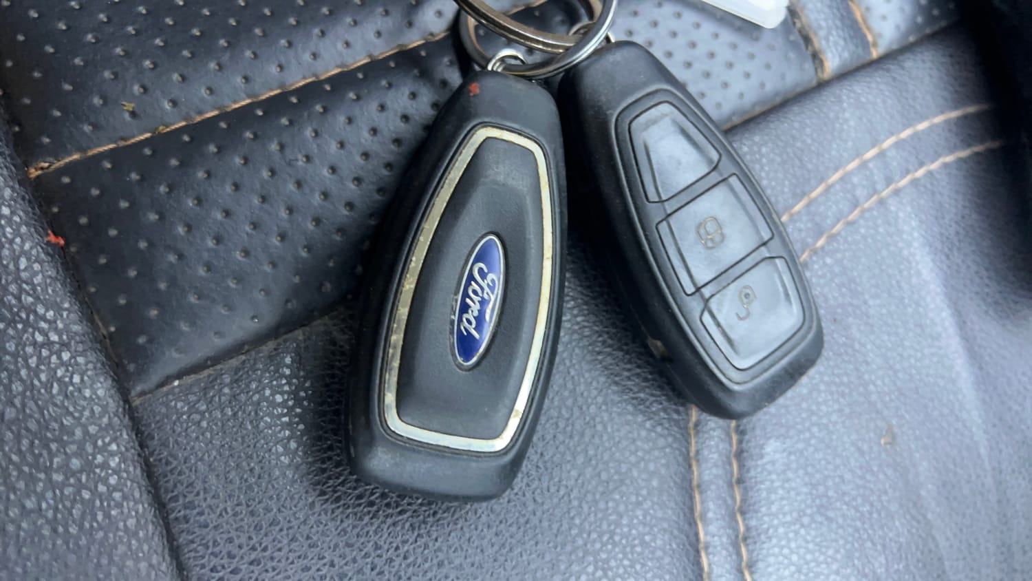 Used 2017 Ford EcoSport Titanium 1.5L Ti-VCT Petrol Manual extra CAR KEY VIEW