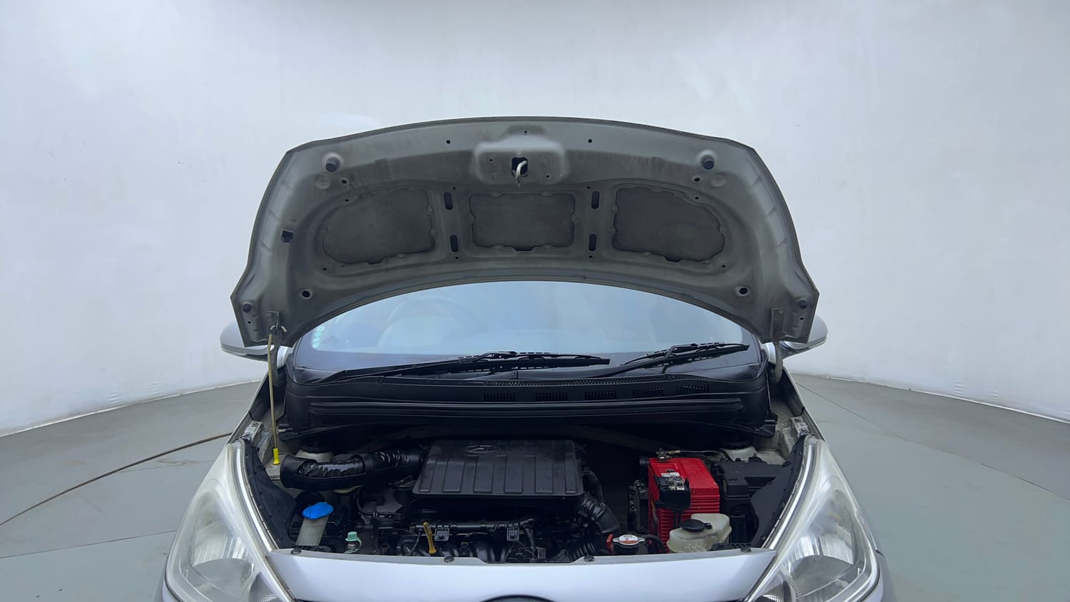 Used 2014 Hyundai Grand i10 Asta AT 1.2 Kappa VTVT Petrol Automatic engine ENGINE & BONNET OPEN FRONT VIEW