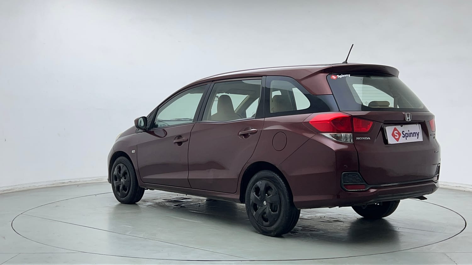 Used 2014 Honda Mobilio S Petrol Petrol Manual exterior LEFT REAR CORNER VIEW