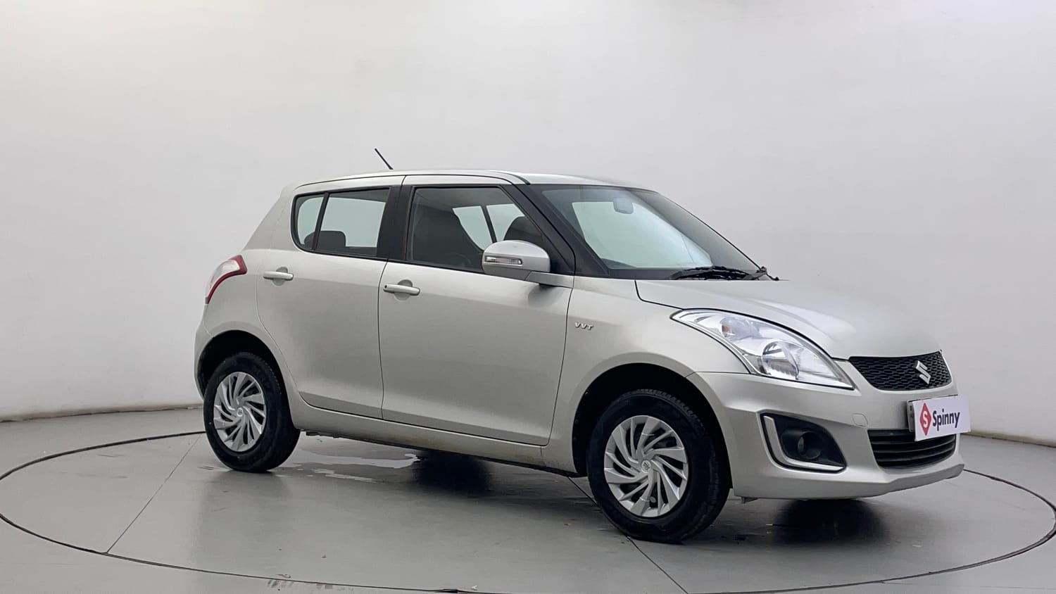 Used 2017 Maruti Suzuki Swift VXi Petrol Manual exterior RIGHT FRONT CORNER VIEW