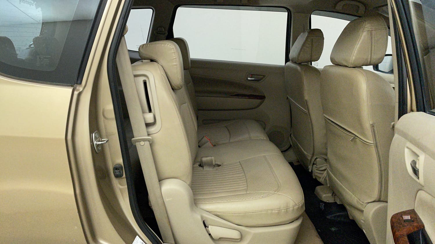 Used 2017 Maruti Suzuki Ertiga ZDI + SHVS Diesel Manual interior RIGHT SIDE REAR DOOR CABIN VIEW