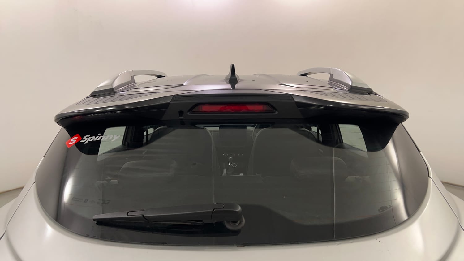 Used 2024 Renault Kiger RXZ Turbo CVT Dual Tone Petrol Automatic exterior BACK WINDSHIELD VIEW