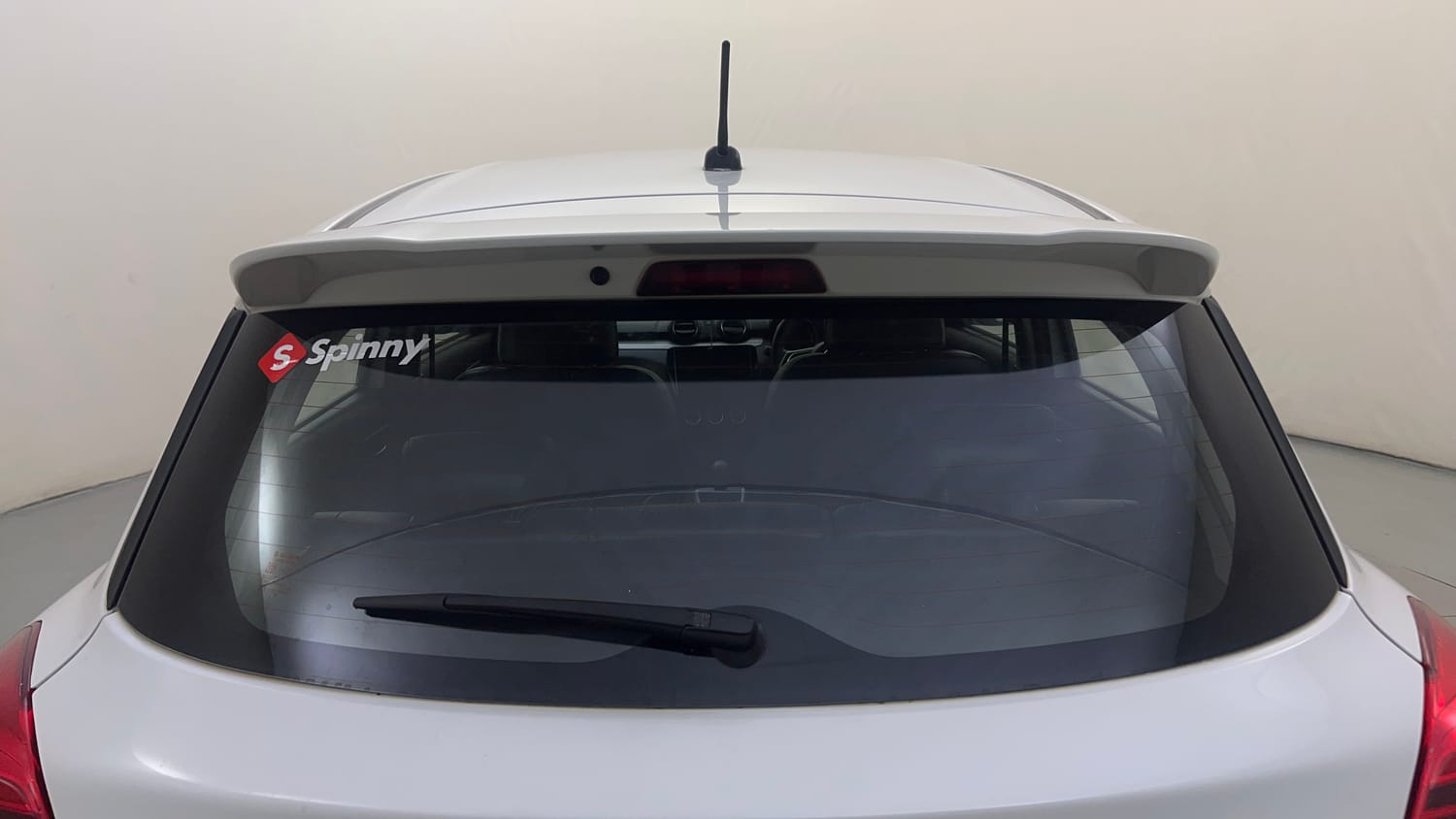 Used 2022 Maruti Suzuki Swift ZXi AMT Petrol Automatic exterior BACK WINDSHIELD VIEW