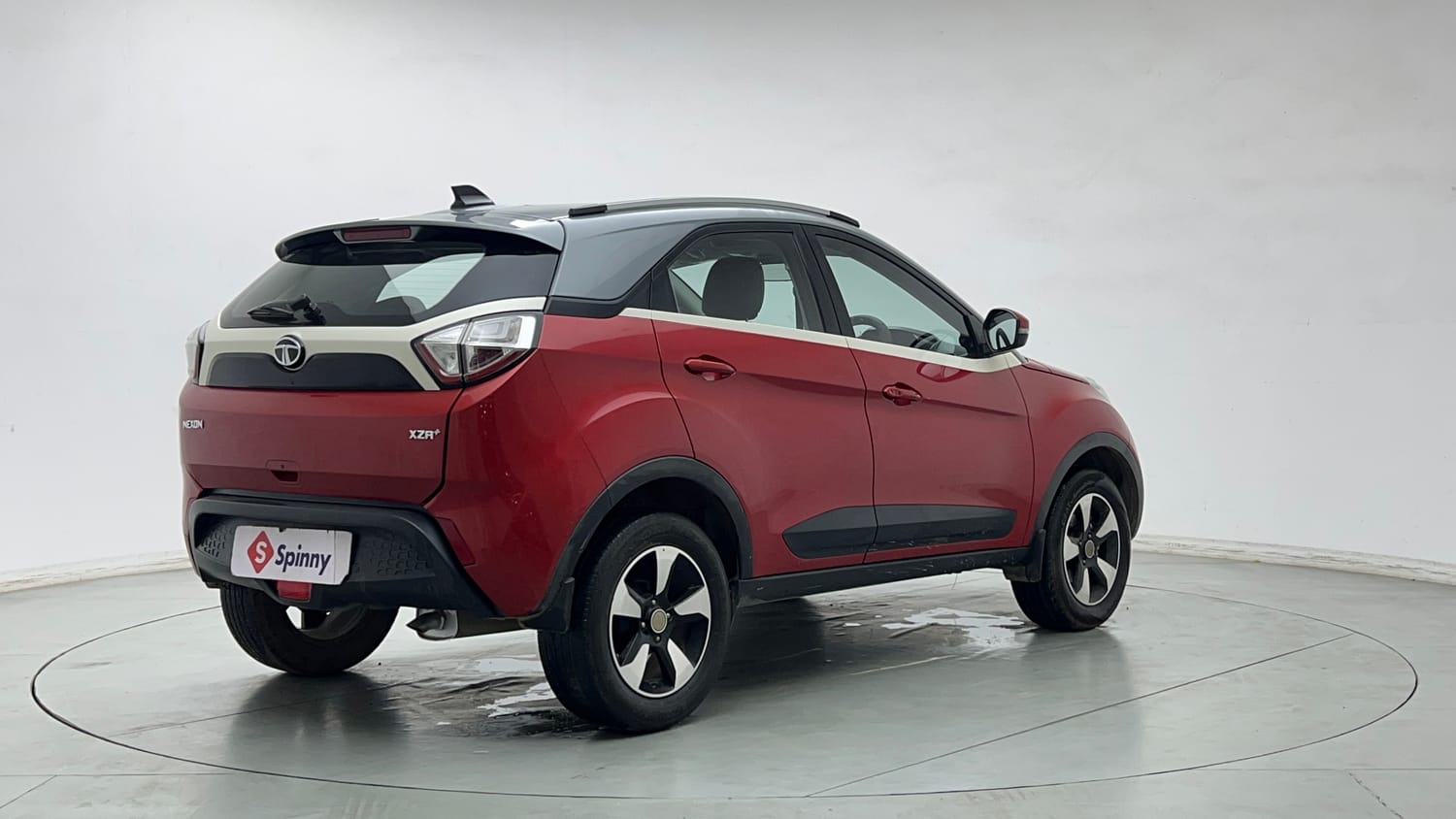 Used 2018 Tata Nexon XZA Plus Petrol Dual Tone Petrol Automatic exterior RIGHT REAR CORNER VIEW