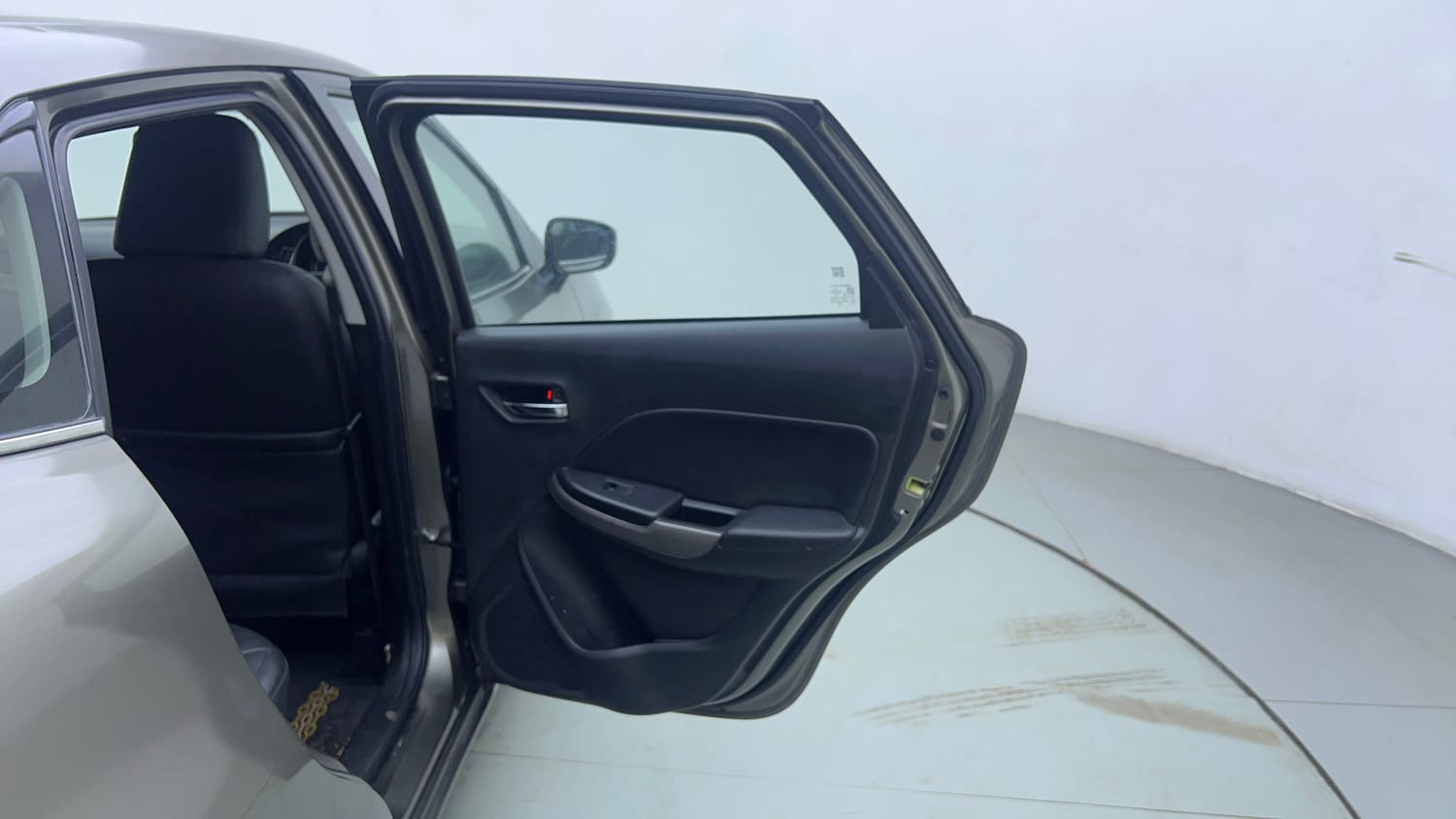 Used 2019 Maruti Suzuki Baleno Zeta 1.2 Petrol Manual interior RIGHT REAR DOOR OPEN VIEW