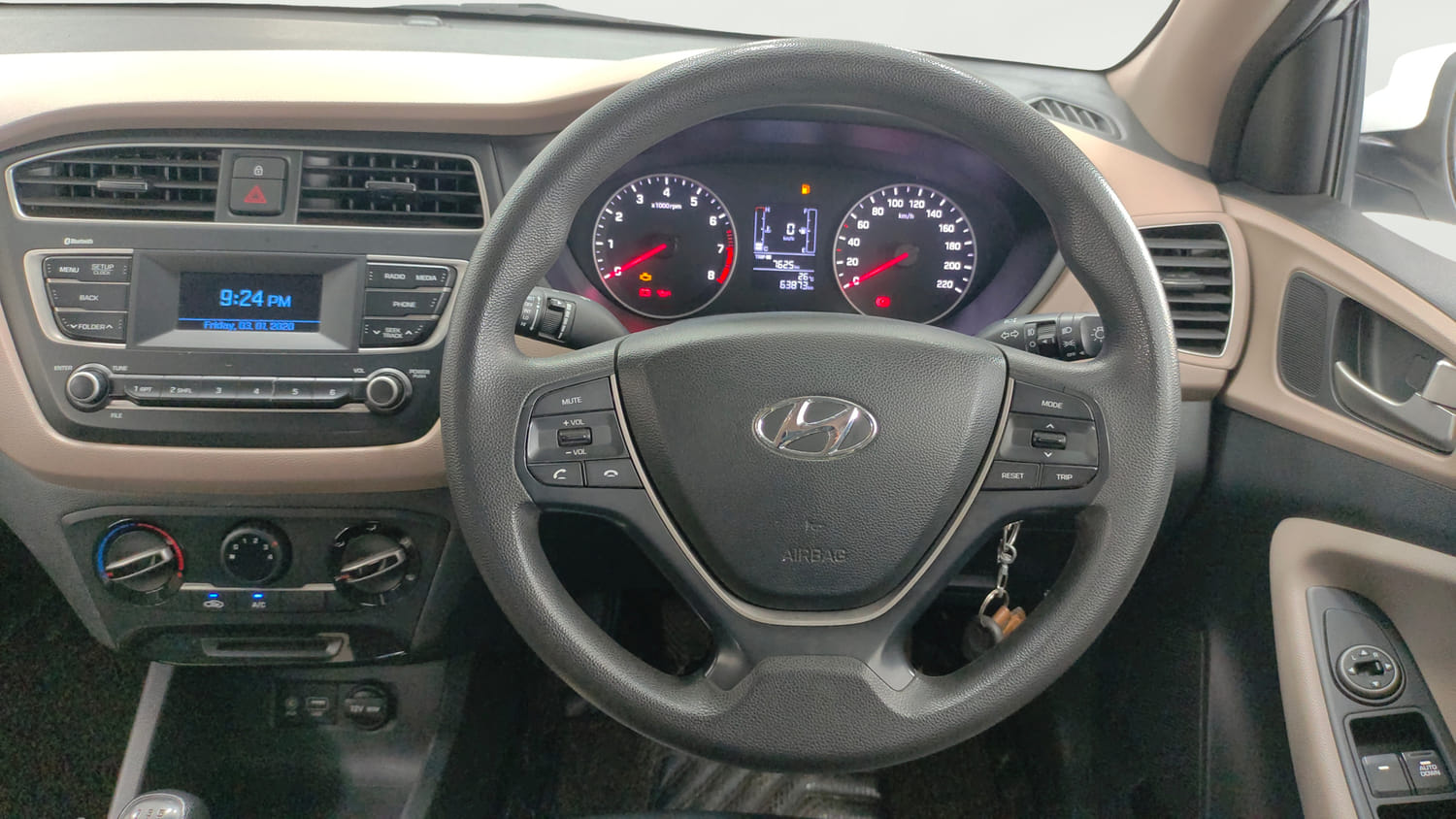 Used 2019 Hyundai Elite i20 Magna Plus 1.2 Petrol Manual interior STEERING VIEW