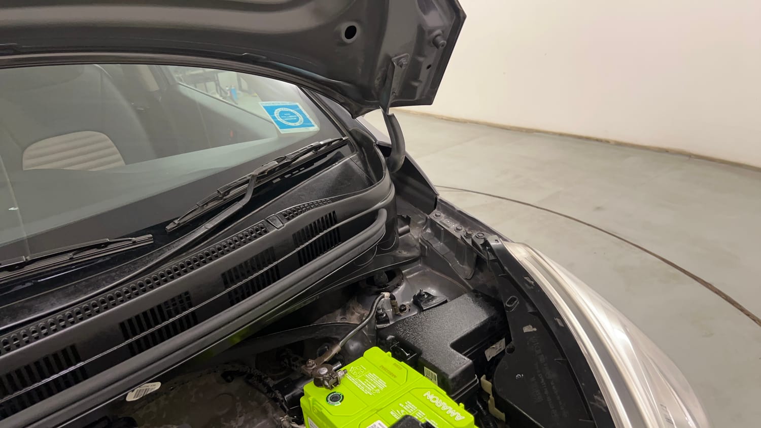 Used 2014 Hyundai Grand i10 Magna 1.2 Kappa VTVT Petrol Manual engine ENGINE LEFT SIDE HINGE & APRON VIEW