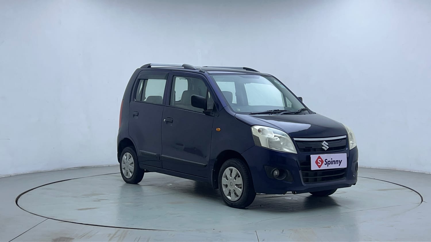 Used 2017 Maruti Suzuki Wagon R LXI CNG Cng Manual exterior RIGHT FRONT CORNER VIEW